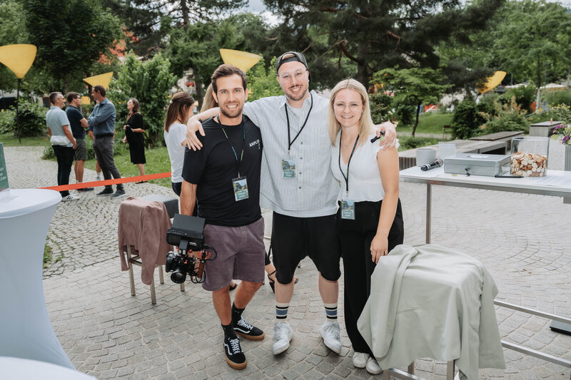 Das Social-Media-Team der HOK im Einsatz beim HomeComing. 
