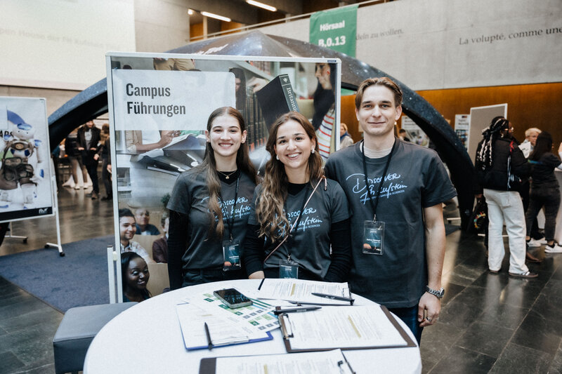 Studierende-Campus-Tour-HOK-Open-House