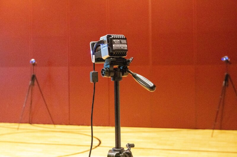 Spezielle Kameras werden im Motion-Capture-Lab verwendet.