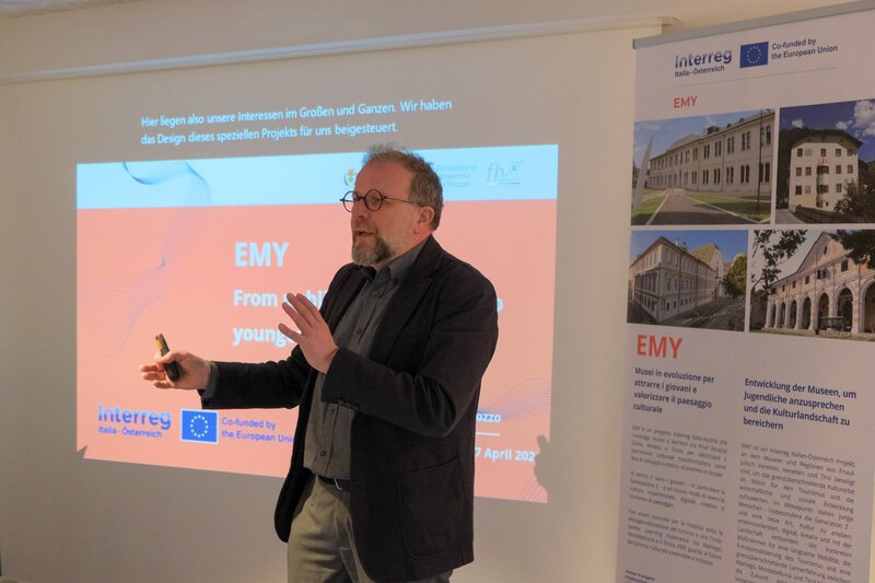 Fabrizio Panozzo, Professor für Kulturpolitik an der Università Ca’ Foscari Venedig, sprach über den öffentlichen Auftrag von Museen sowie Strategien.