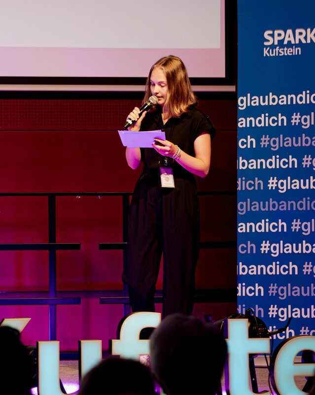 Moderation der Veranstaltung durch die Praxisprojektgruppe
