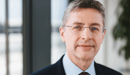 Stefan Bruckbauer, Vortragender Management Forum Kufstein, Chefsvolkswirt der UniCredit Bank Austria, Leiter der Abteilung Economics & Market Analyses Austria