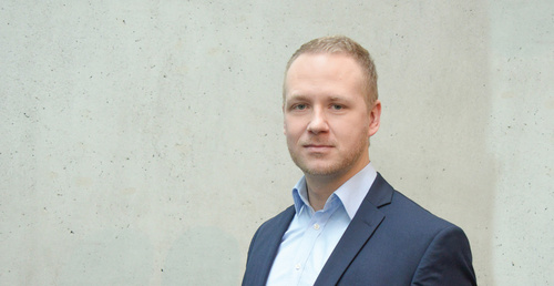 Giuseppe Sorrentino, Akademischer Produktentwickler, Hochschullehrer für Betriebswirtschaftslehre & datenbasierte Unternehmensführung, Datenschutzbeauftragter | © HOK