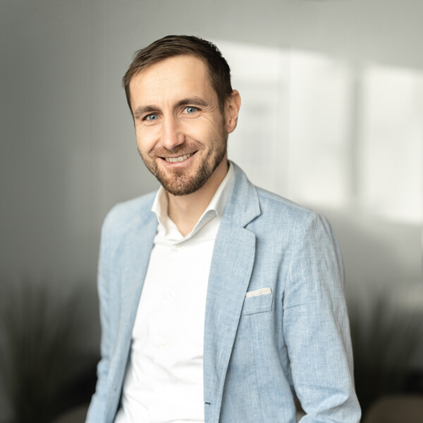 Jürgen Hürner, Absolvent im Masterstudiengang Energie- & Nachhaltigkeitsmanagement | © HOK