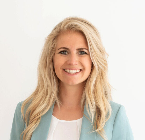 Laura-Isabell Hüttmann, Absolventin im Masterstudiengang Sport-, Kultur- & Veranstaltungsmanagement  | © HOK