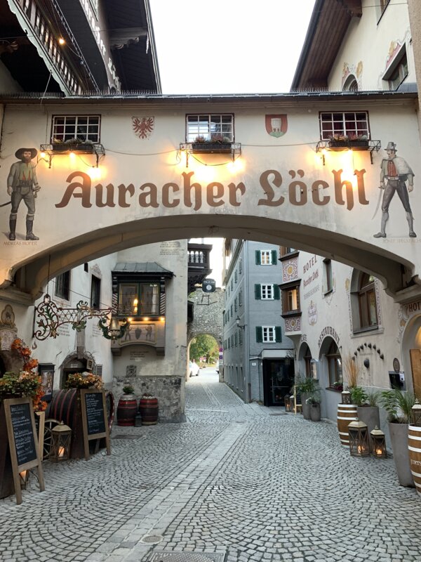 Brücke Auracher-Löchl | © HOK